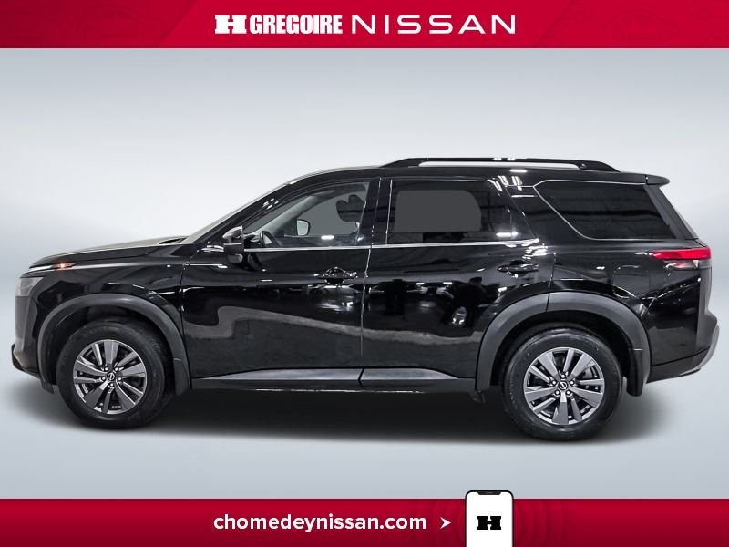Nissan Pathfinder SV * Mag * Caméra * Carplay * à partir 2.99% 2024 Noir
