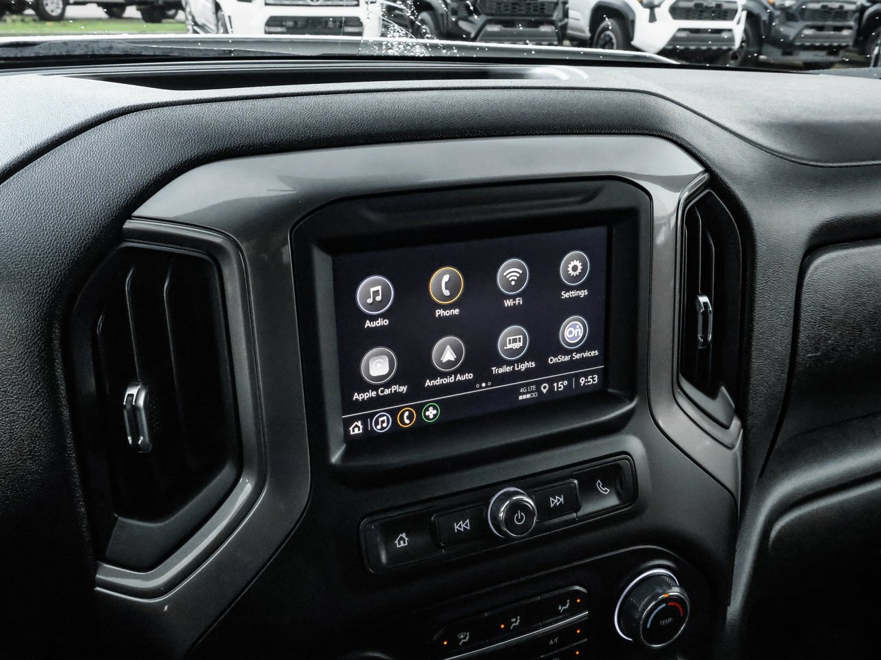 2025 Chevrolet Silverado 1500 4WD Crew Cab 147 Custom White Sherwood Park - photo #25