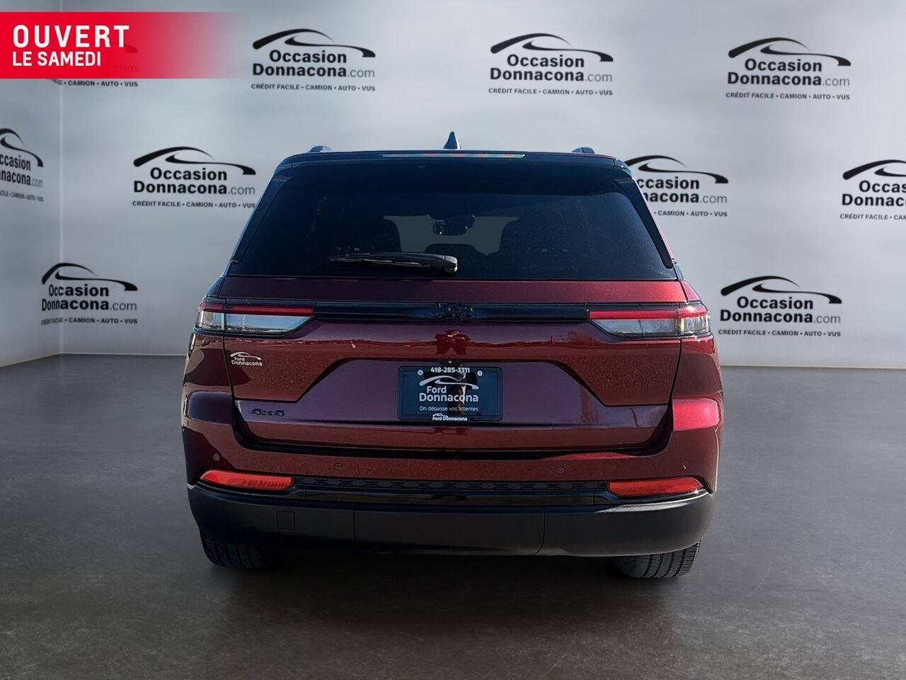 2023 Jeep Grand Cherokee Red  - photo #4