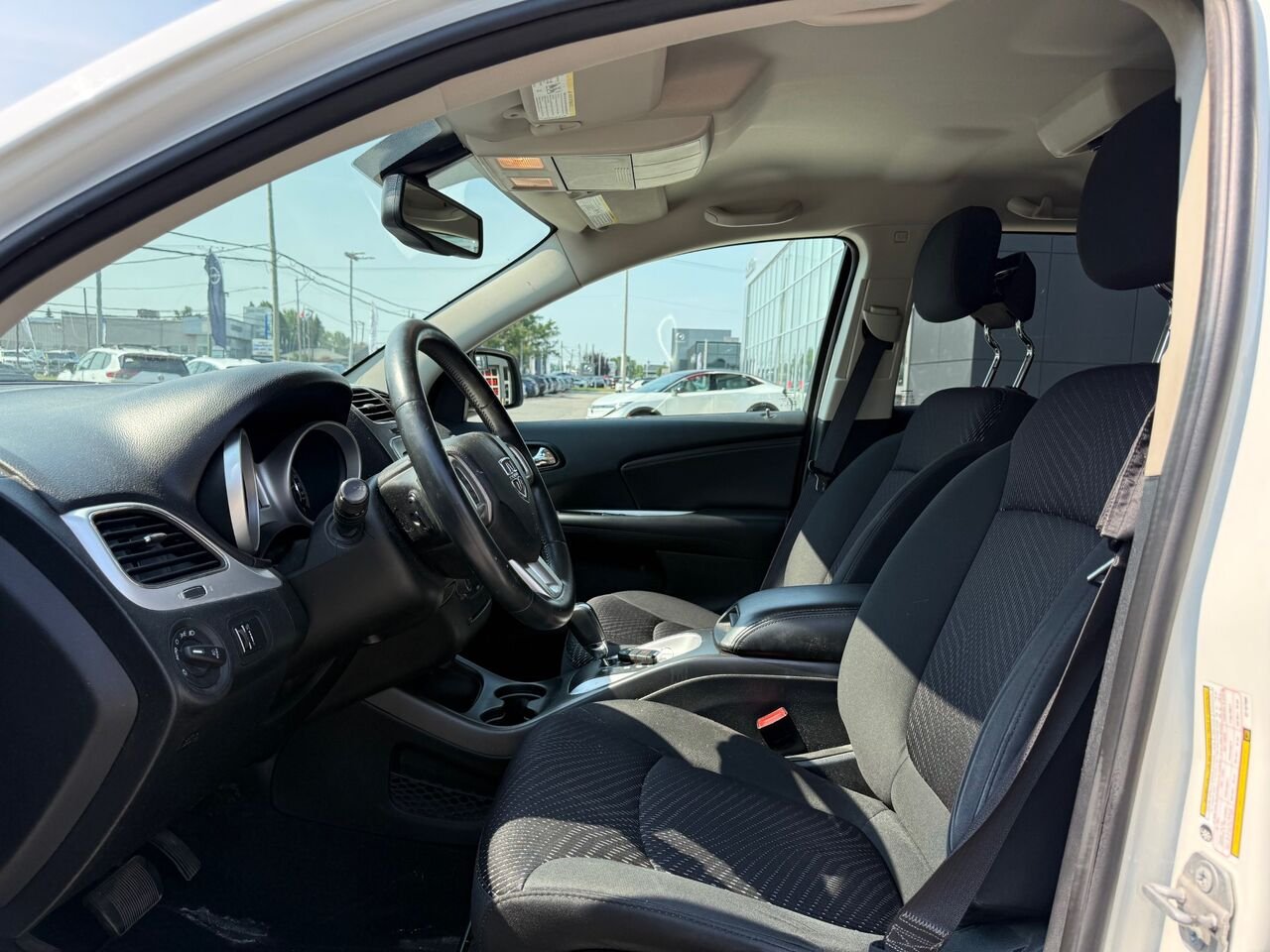 2016 Dodge Journey White Châteauguay - photo #9