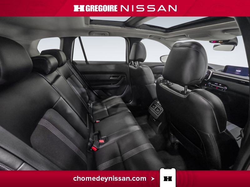 2023 Mazda CX-50 White Laval - photo #24