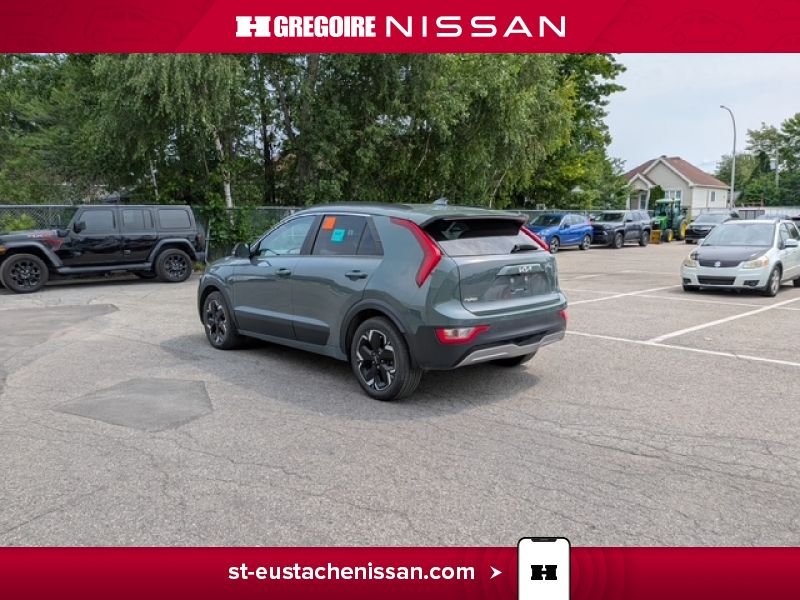 2023 Kia Niro Grey Laval - photo #8