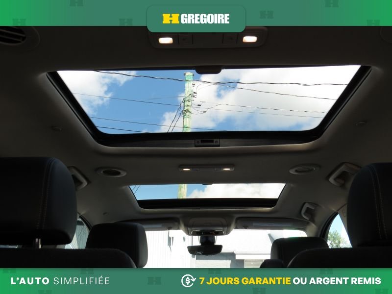 2022 GMC Acadia White Laval - photo #33