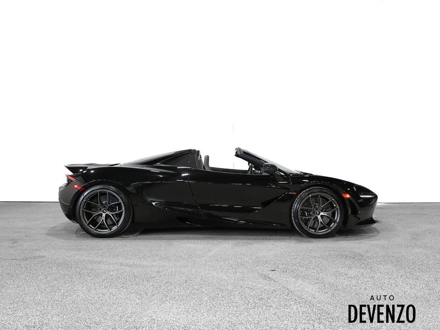 2020 McLaren 720S 2020 Black