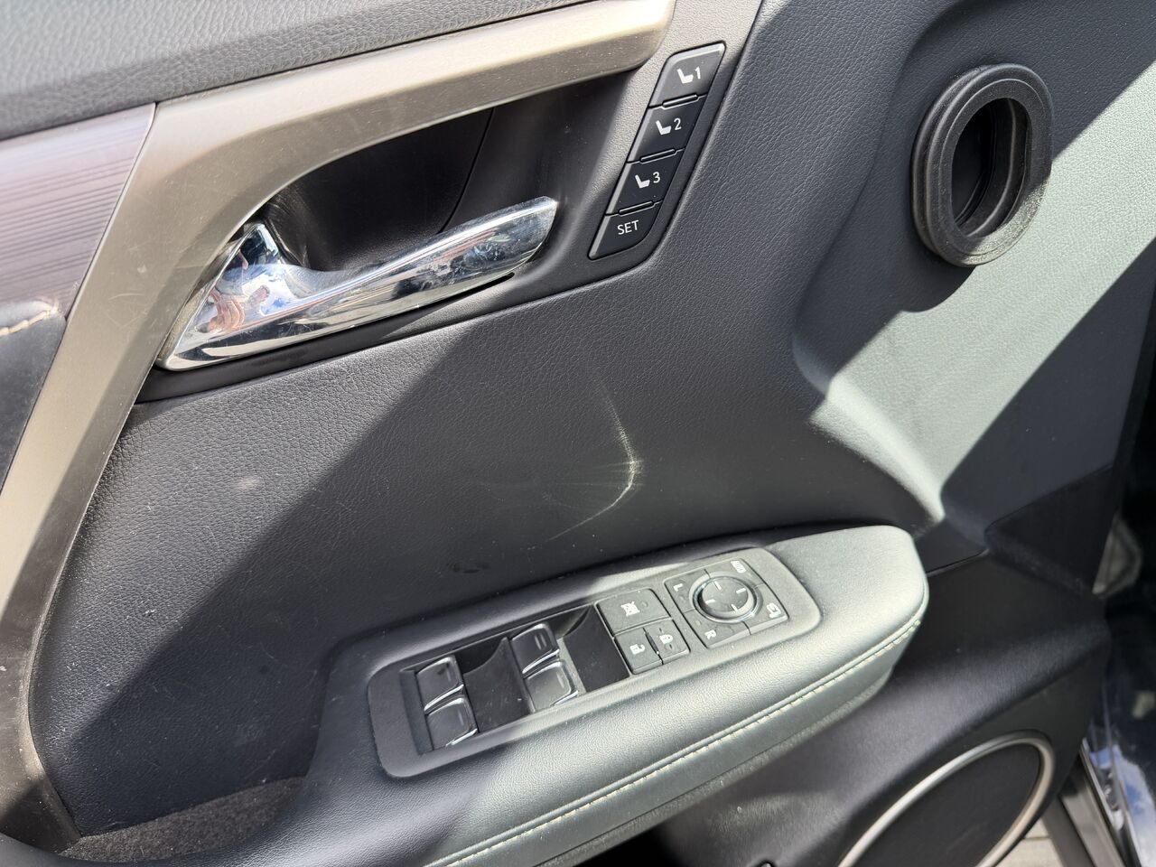 2022 Lexus RX Black Châteauguay - photo #19