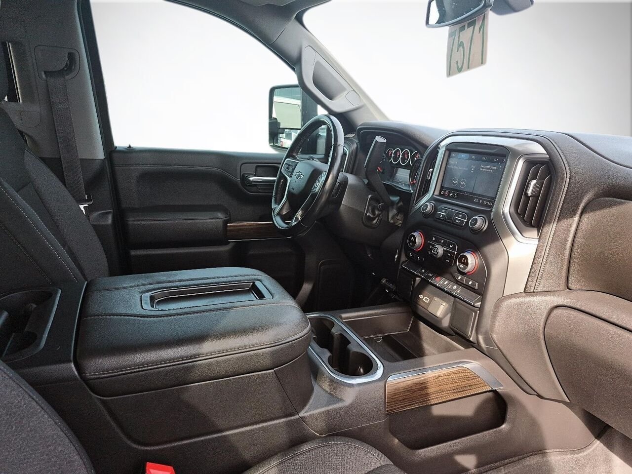 Chevrolet Silverado 1500 LTD 2F125A | RST LTD 3.0L ** Z71 OFF-ROAD ** GR COMMODITE ** MIRROIRS ELESTRIQUES ** 157 po 2022 Noir Saint-Jérôme - photo #8