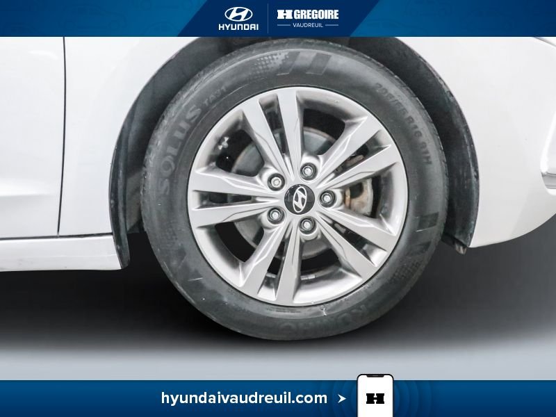Hyundai Elantra 2018 Argent Saint-Eustache - photo #31