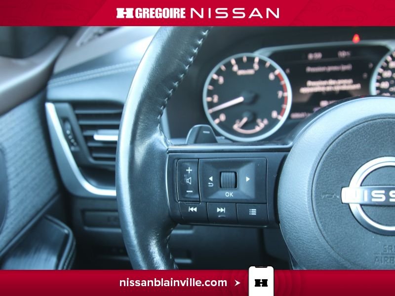 2022 Nissan Rogue Grey Blainville - photo #15
