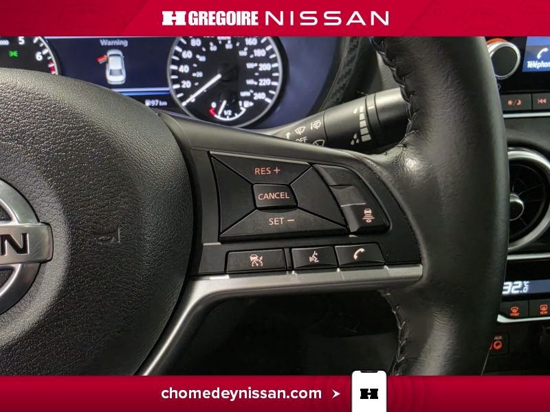 2022 Nissan Sentra Red Laval - photo #20