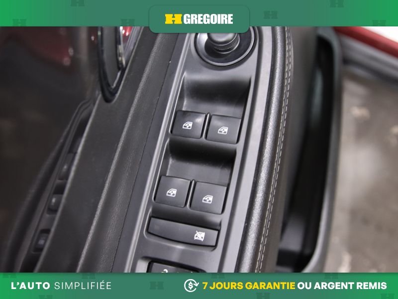 2021 Buick Encore Red Blainville - photo #47