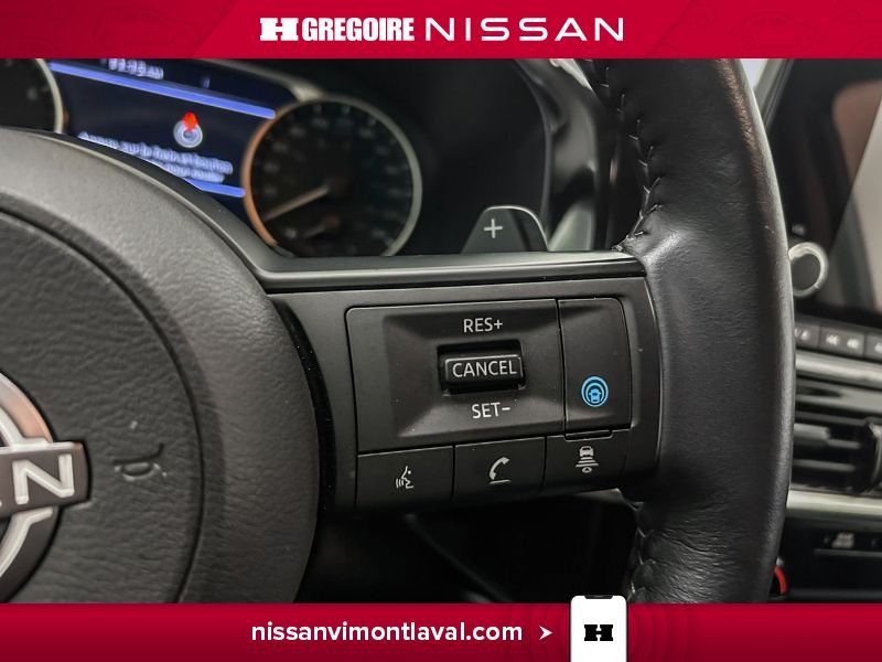 Nissan Pathfinder VY3735 | SV 4X4 TOIT PANO 8 PLACE CARPLAY CAMERA A PARTIR D 2024 Gris Laval - photo #25