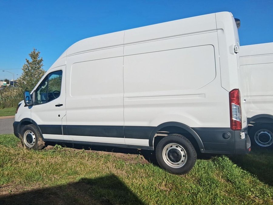 Ford Transit fourgon utilitaire AWD 2025 2025