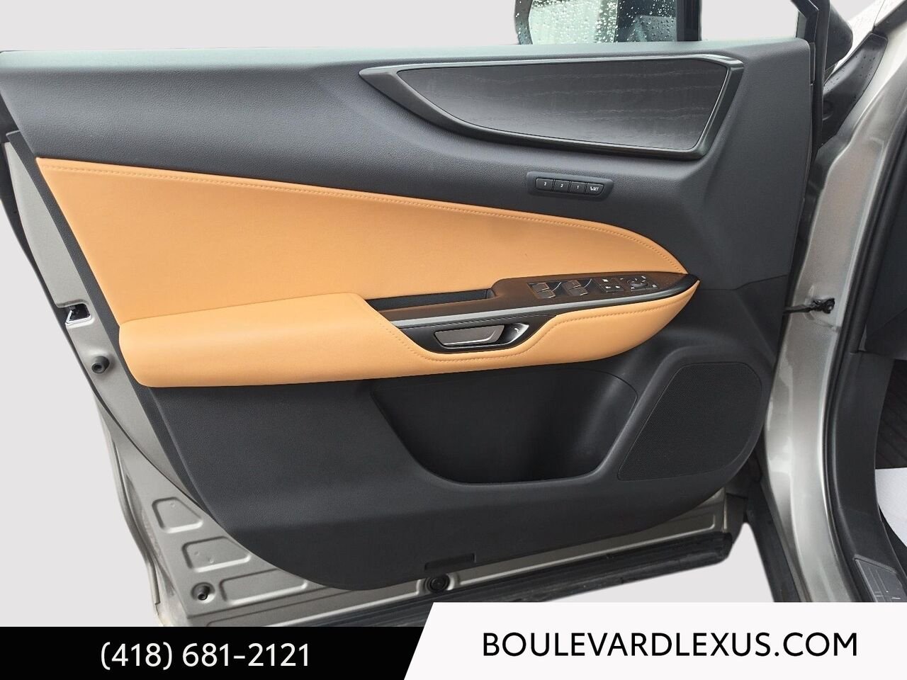 Lexus NX 601183 | NX 350h TI 2024 Argent Québec - photo #7