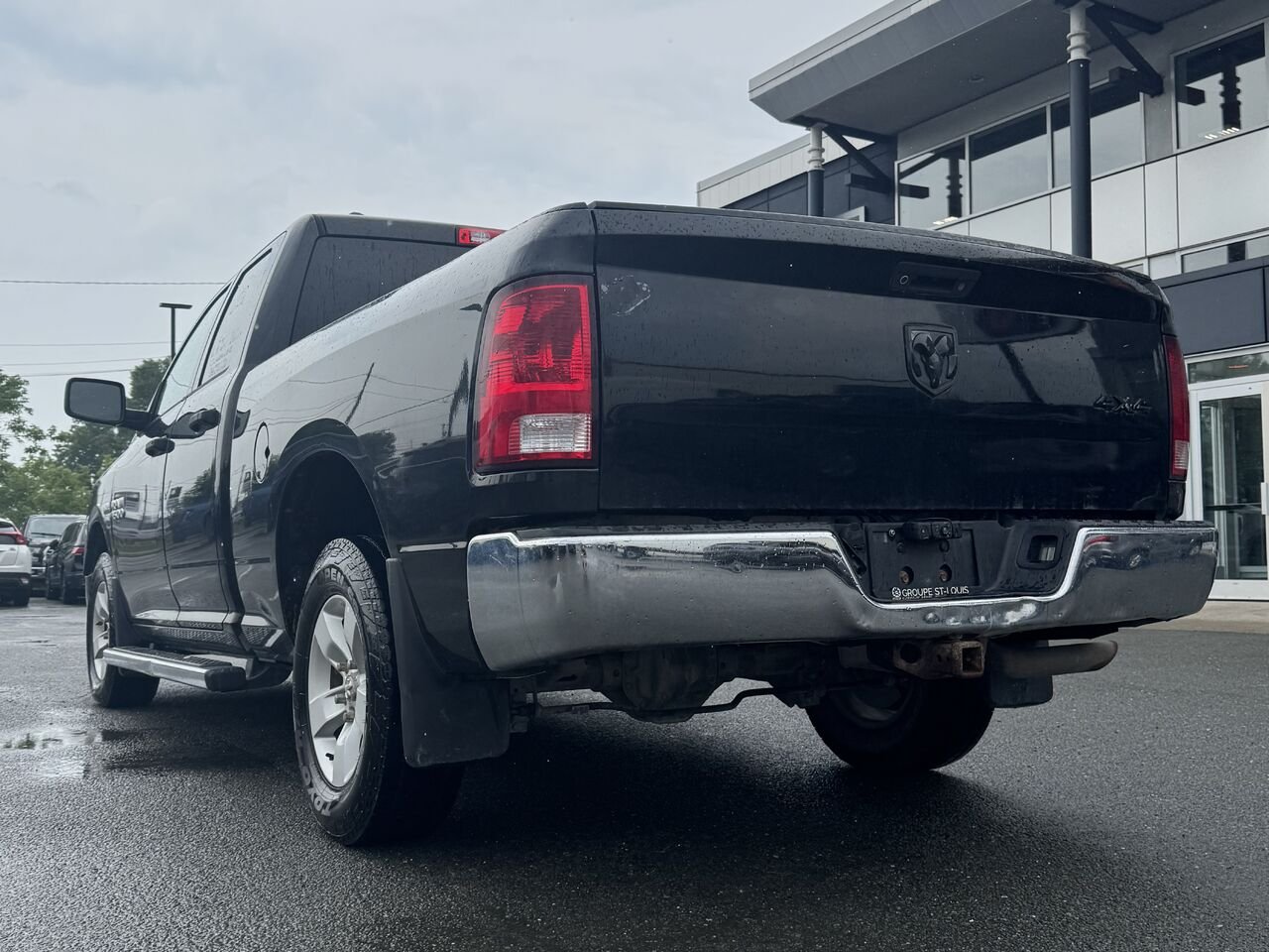 2016 Ram 1500 HEMI Black Granby - photo #4