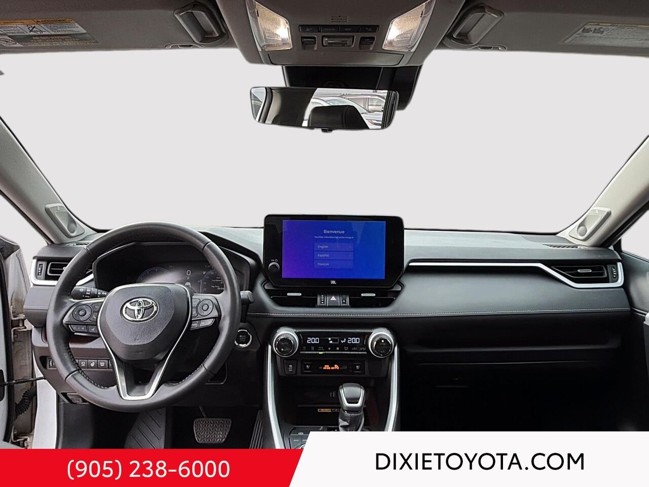 2024 Toyota RAV4 LIMITED AWD / CLEAN CARFAX / HEATED AND VENTILATED SEATS / MOONROOF / ALLOY WHEELS / CARPLAY AND ANDROID AUTO White Mississauga - photo #18