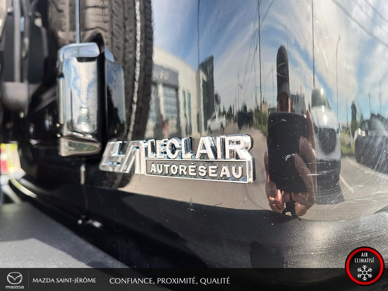 Jeep Wrangler Sport 2 PORTES | TOIT SOUPLE | 4x4 | AUTOMATIQUE | V6 2024 Noir Saint-Jérôme - photo #8