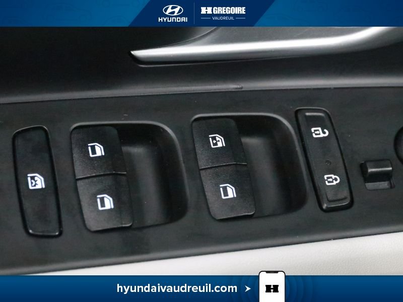 Hyundai Elantra 2023 Gris Blainville - photo #16