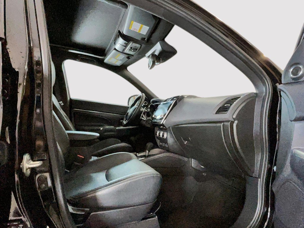 2024 Mitsubishi RVR Black Amos - photo #14