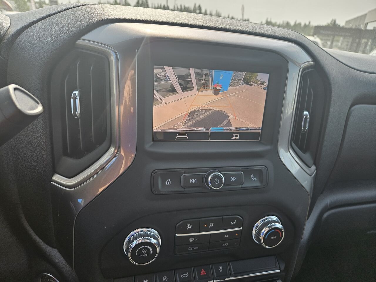 GMC Sierra 1500 Pro cabine multiplace 4RM 157 po 2026 Noir onyx Thetford Mines - photo #10