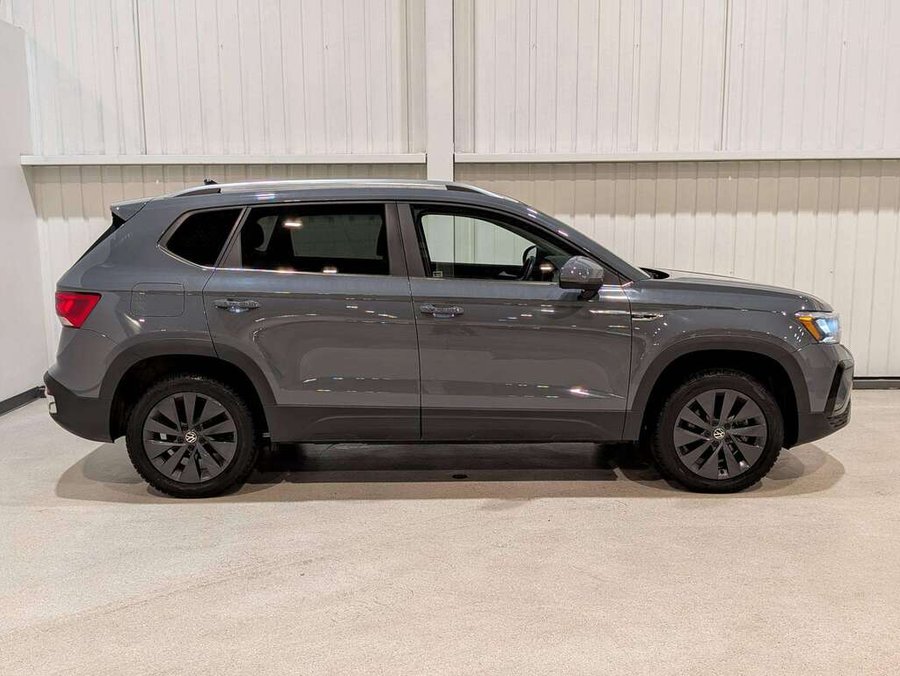 Volkswagen Taos 2024 2024 Gris