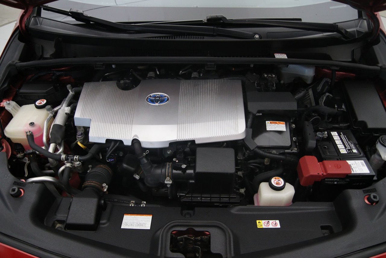 2018 Toyota Prius Prime ROUGE Red Baie-Comeau - photo #13