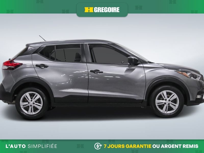 2020 Nissan Kicks Grey Laval - photo #10