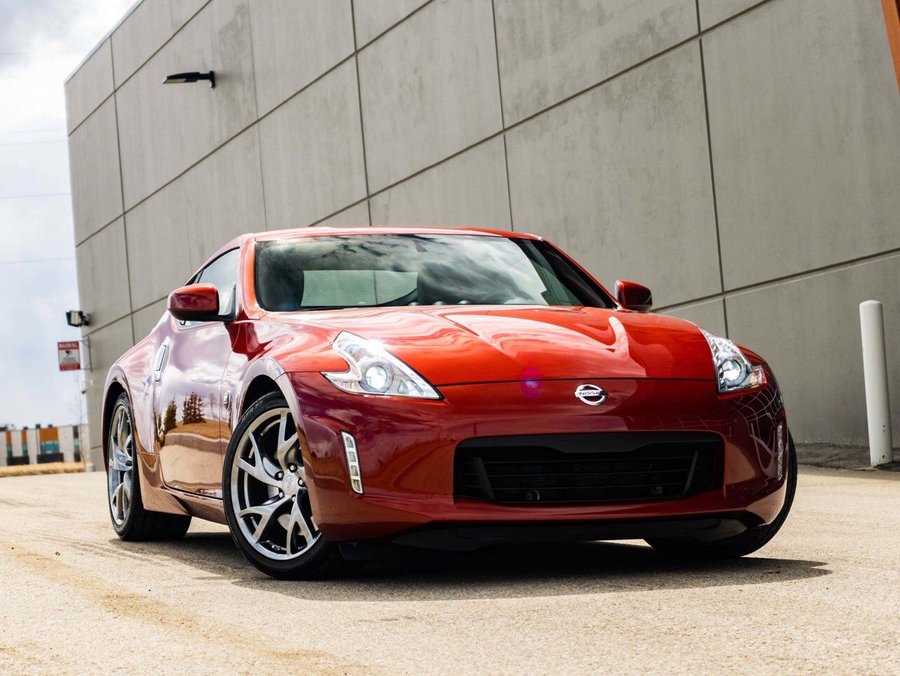 2014 Nissan 370Z Touring Red