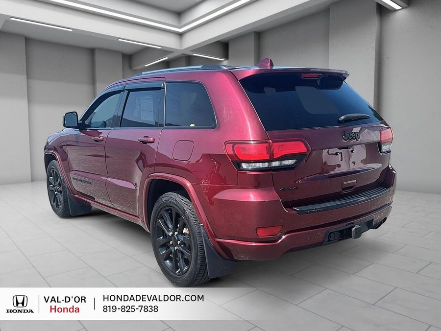Jeep Grand Cherokee Altitude IV 4x4 *Disponibilité limitée* 2018 2018 Rouge