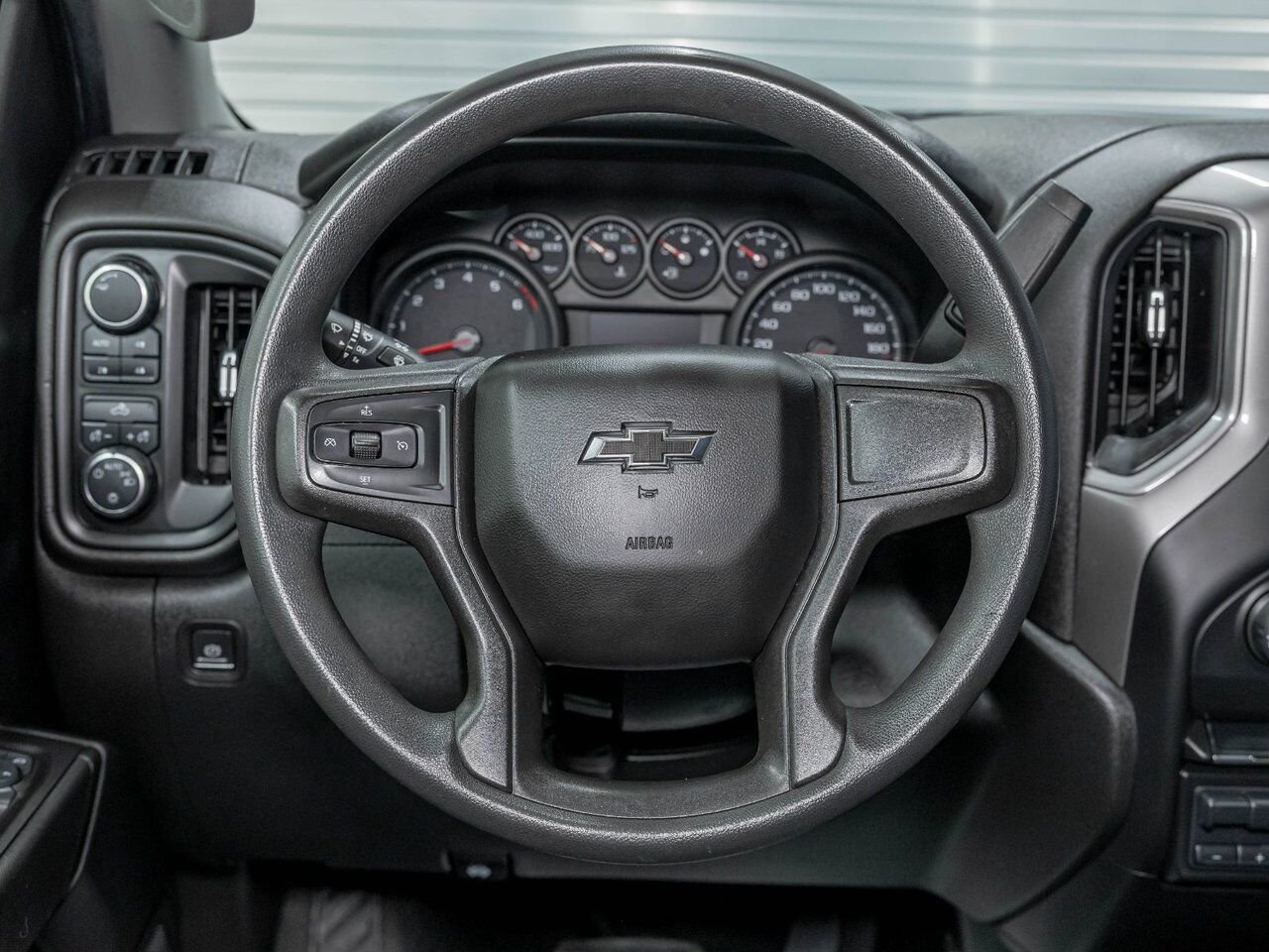 Chevrolet Silverado 1500 CUSTOM TRAIL BOSS CREW 4X4 V8 *CARPLAY* WIFI USB 2021 Noir Saint-Jérôme - photo #13