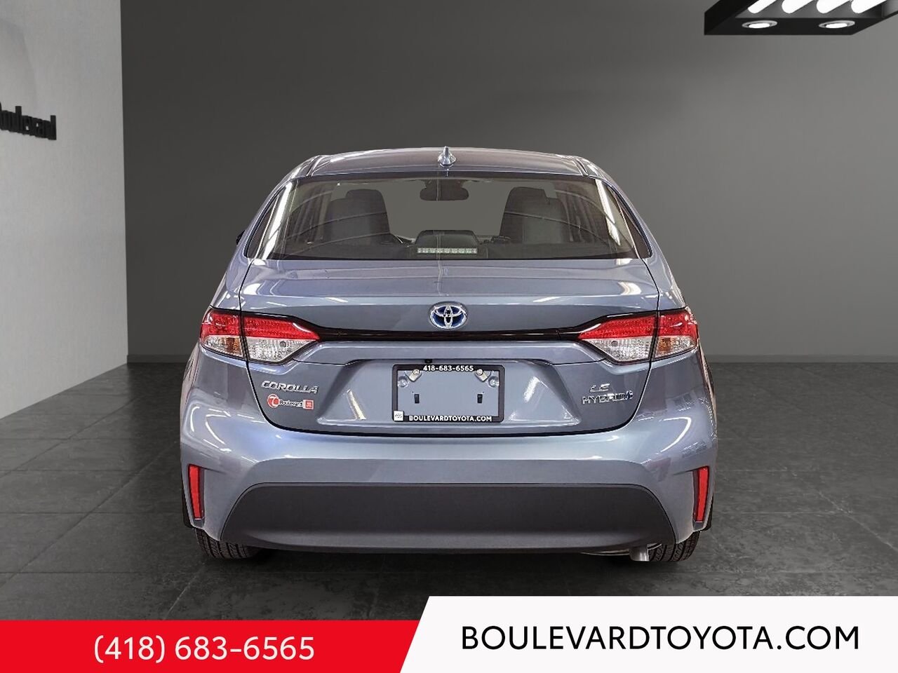 2024 Toyota Corolla Hybrid 100504A-24 | LE, AWD Silver Québec - photo #3