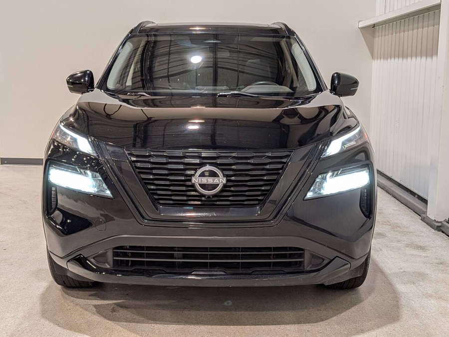 2023 Nissan Rogue AWD SV Moonroof Black
