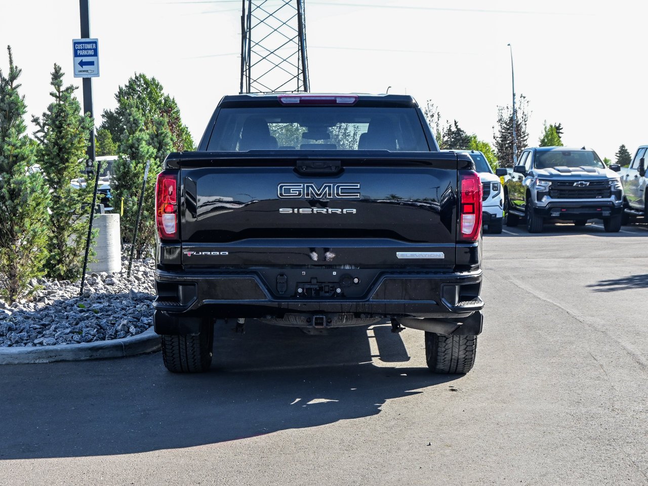 2023 GMC Sierra 1500 4WD Crew Cab 147 Elevation Black Sherwood Park - photo #11