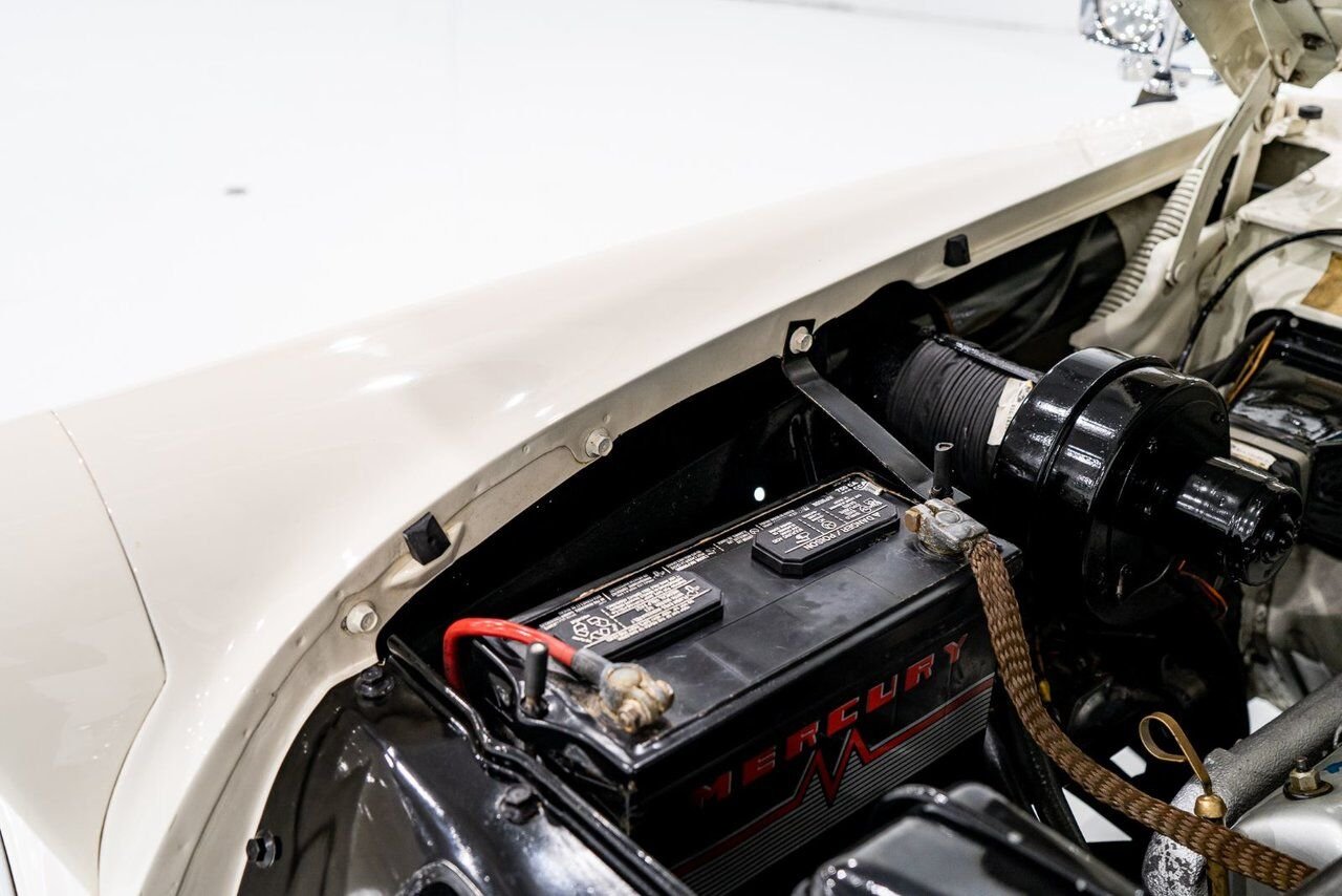 Mercury Monterey **PRIX EN USD** Beautifully presented from former restoration 1956 Blanc Montréal - photo #60