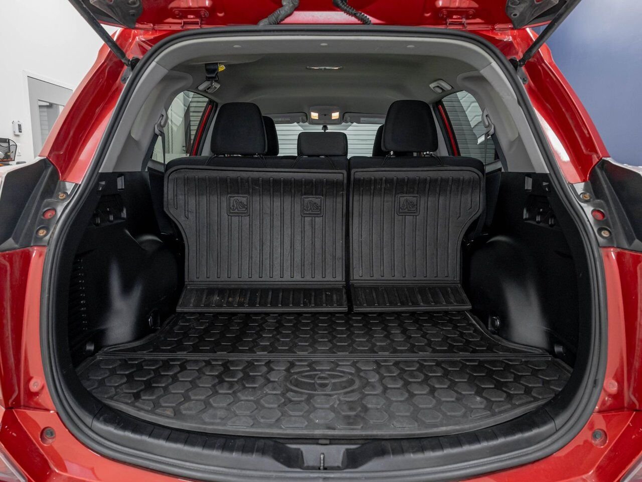 Toyota RAV4 LE *SIÈGES CHAUFF* BLUETOOTH CAMÉRA A/C USB 2016 Rouge Saint-Jérôme - photo #23