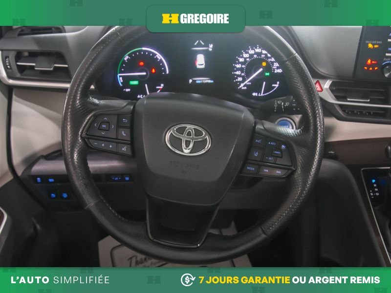 2023 Toyota Sienna Black Blainville - photo #24