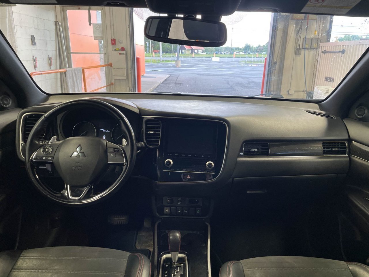 Mitsubishi Outlander ES AWD *TOIT* 7 PLACES SIÈGES CHAUFF CARPLAY USB 2020 Blanc Saint-Jérôme - photo #11