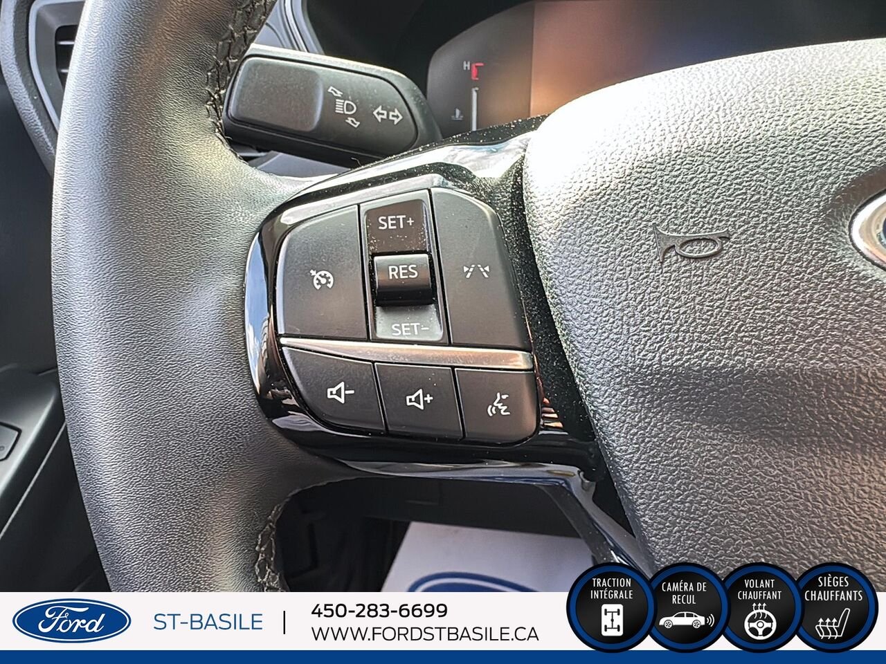 2023 Ford Escape Grey Saint-Basile-le-Grand - photo #20