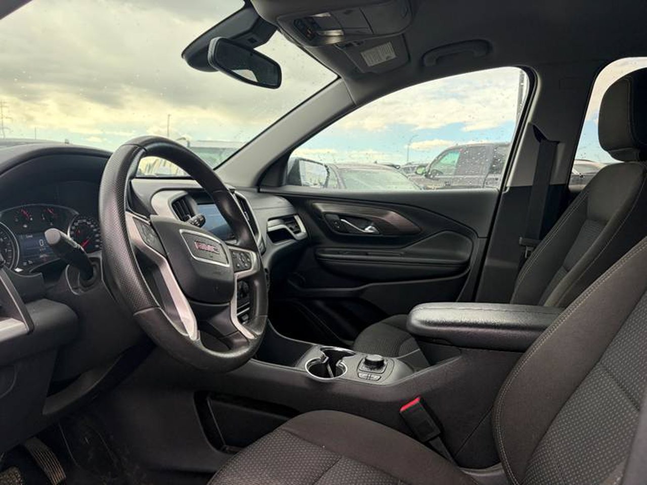 2024 GMC Terrain AWD 4dr SLE Grey Sherwood Park - photo #5