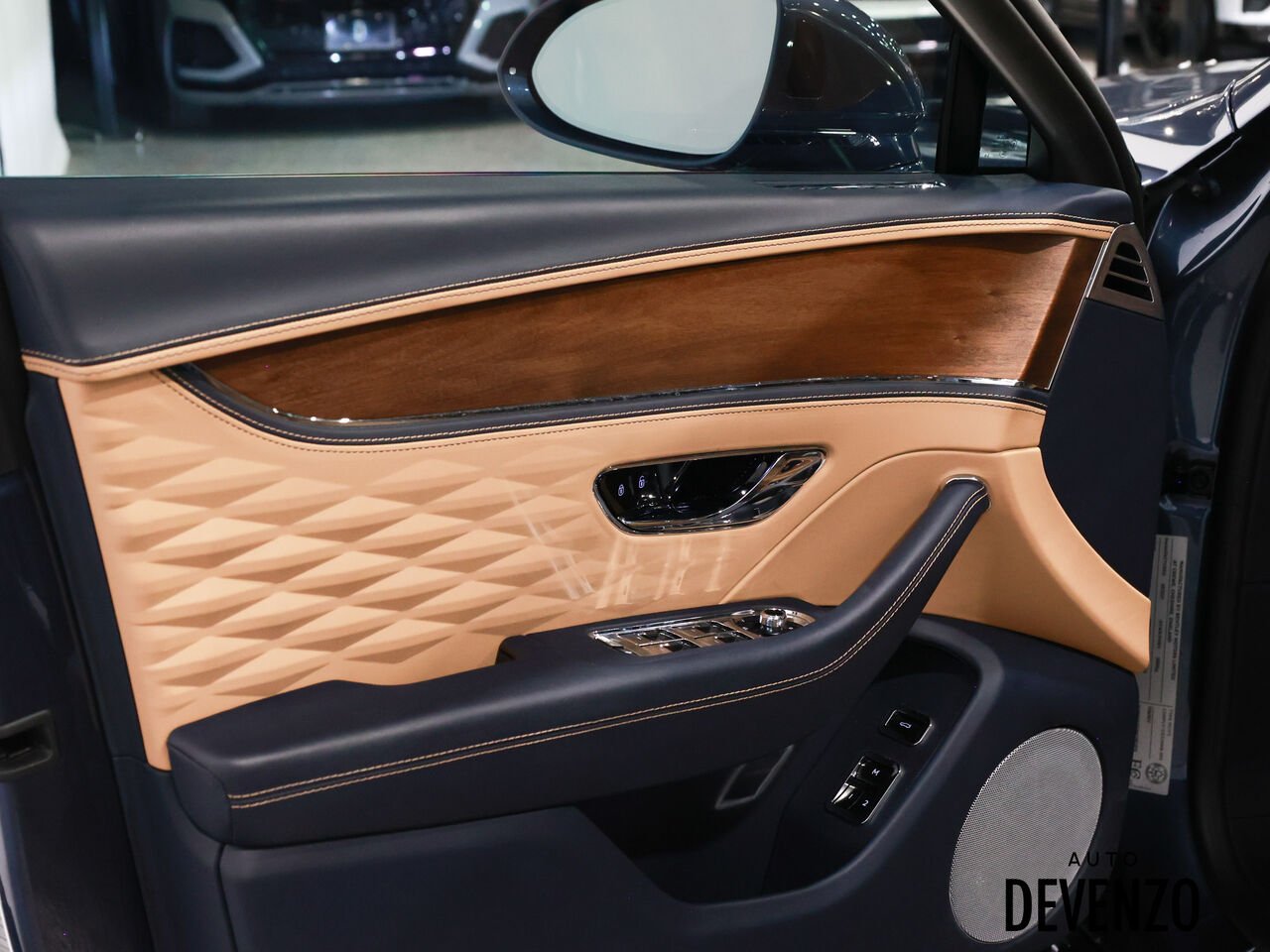 2022 Bentley Flying Spur Grey Saint-Eustache - photo #13