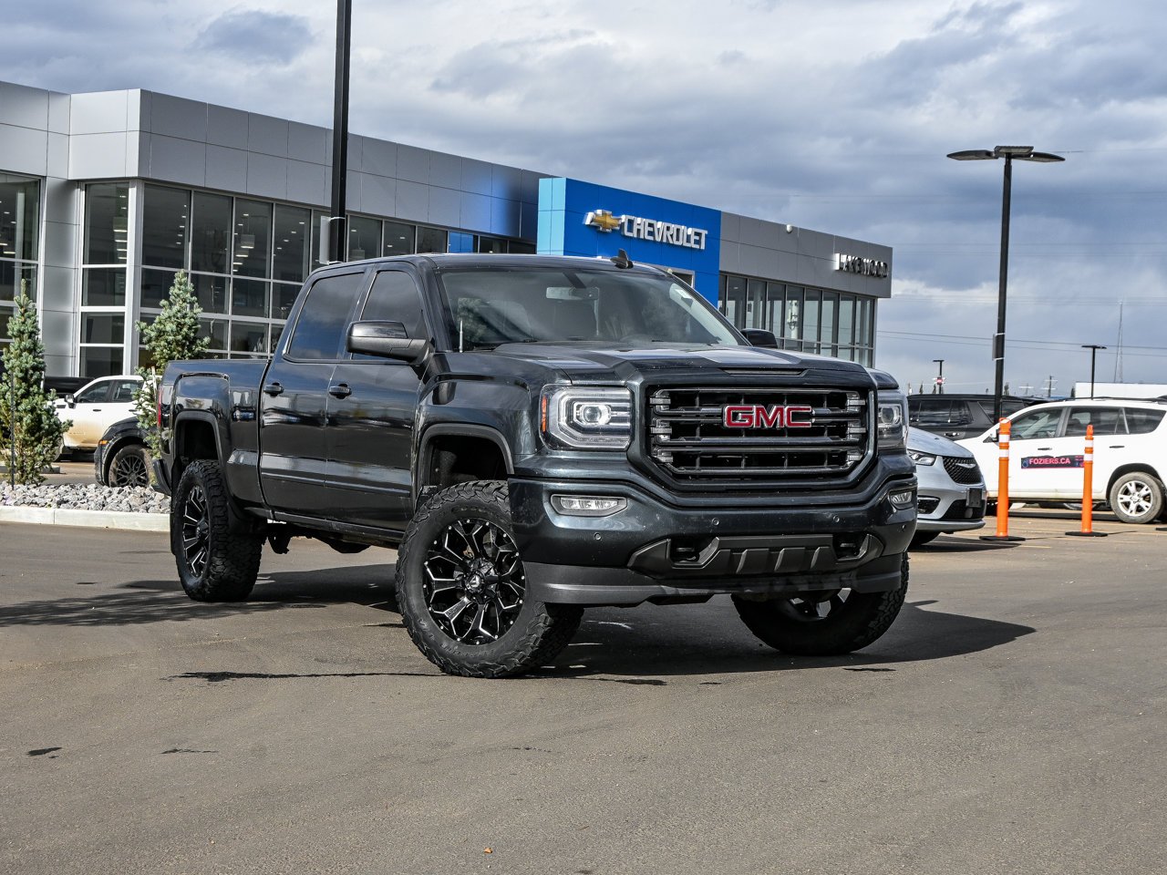 2018 GMC Sierra 1500 4WD Crew Cab 143.5 SLT Grey Sherwood Park - photo #1