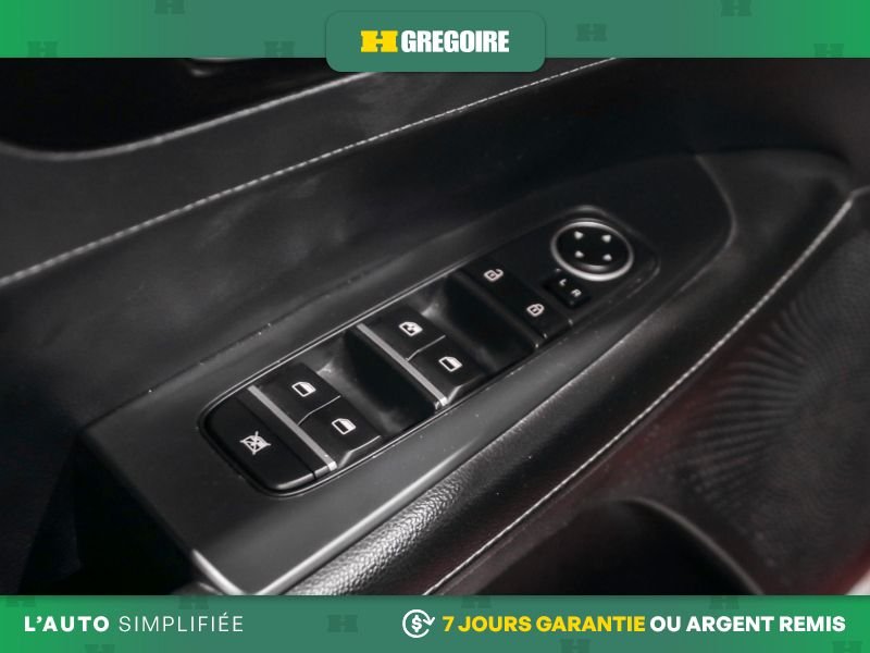 Kia Forte 2019 Rouge Saint-Eustache - photo #13