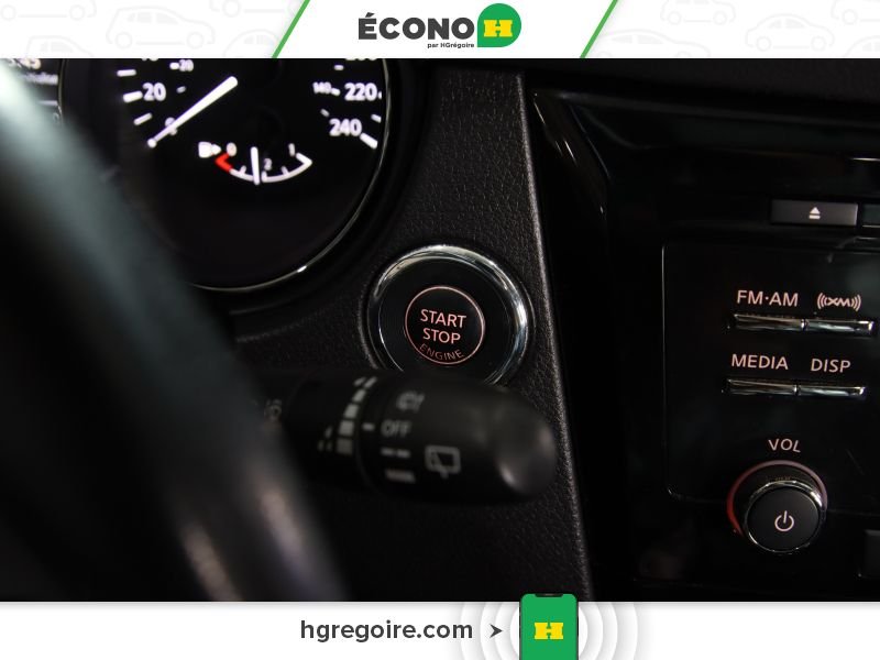 Nissan Qashqai 822977 | SV AWD TOIT GR ÉLEC A/C BLUETOOTH CAMÉRA MAGS 2017 Gris Laval - photo #11