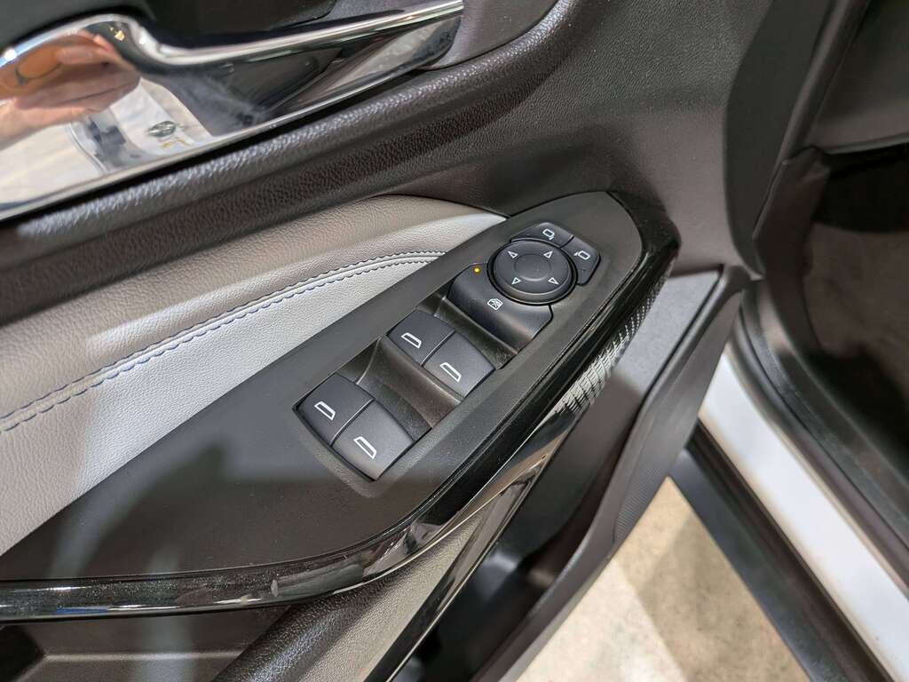 Chevrolet Trax FWD 4dr LT 2025 Blanc Val-David - photo #31
