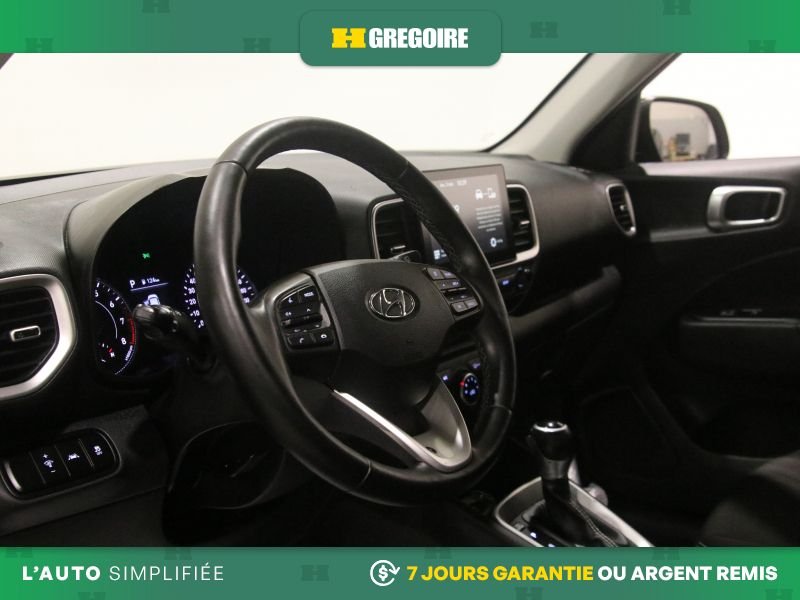 2020 Hyundai Venue Black Saint-Eustache - photo #11