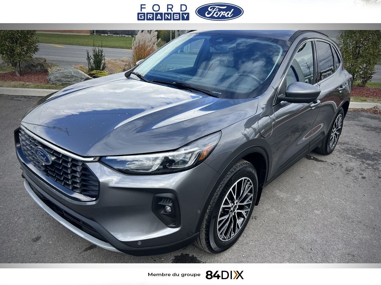 Ford Escape 2023 Gris Granby - photo #10