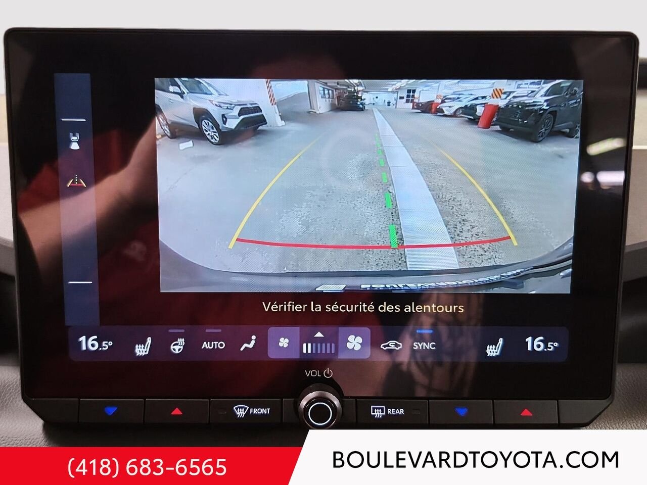 2026 Toyota RAV4 531879-12 | XLE, AWD Brown Québec - photo #16