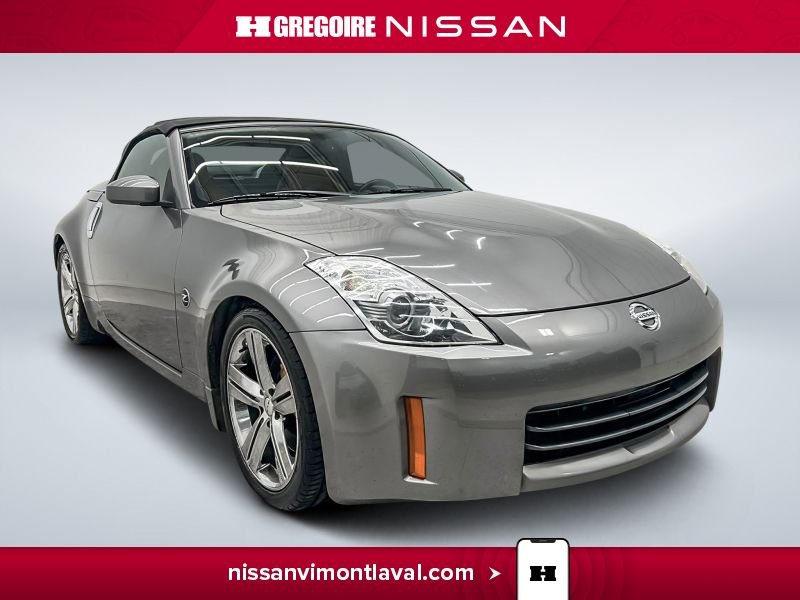 2008 Nissan 350Z Grey Laval - photo #0