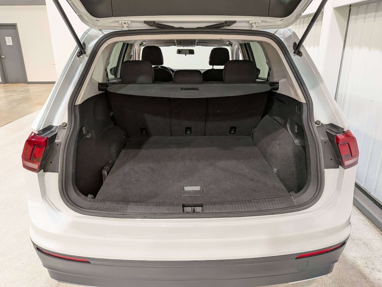 Volkswagen Tiguan Trendline FWD 2018 Blanc Val-David - photo #8