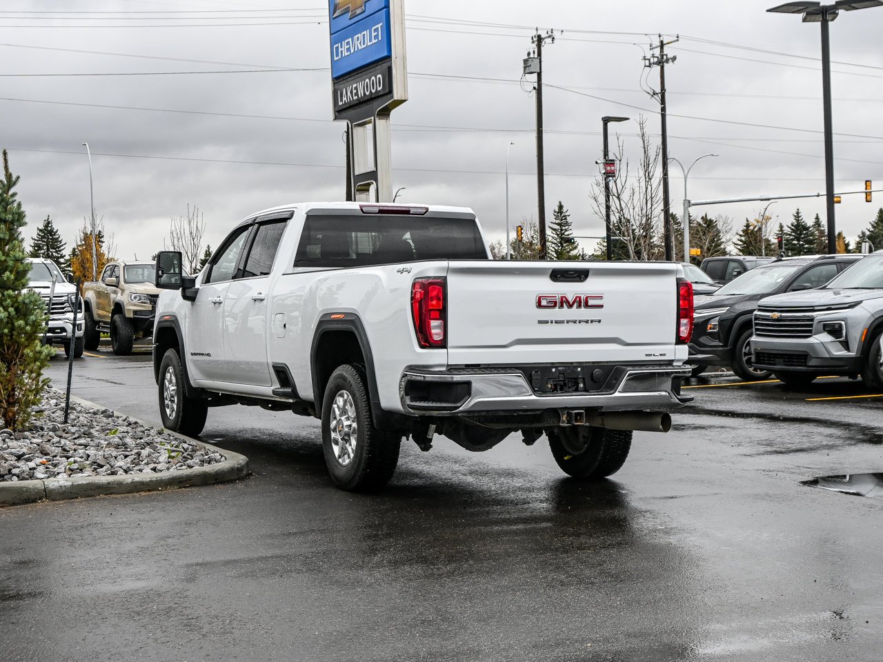 2024 GMC Sierra 3500HD 4WD Crew Cab 159 SLE White Sherwood Park - photo #10