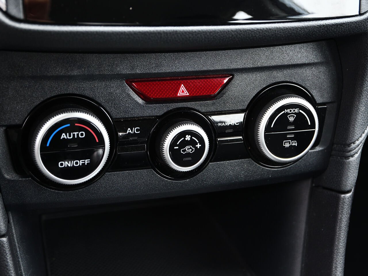 Subaru Impreza Touring 4 portes CVT avec EyeSight 2022 Argent Saint-Hyacinthe - photo #23